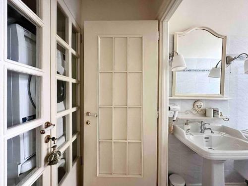 Luxury apartment close to S. Frediano – Victor