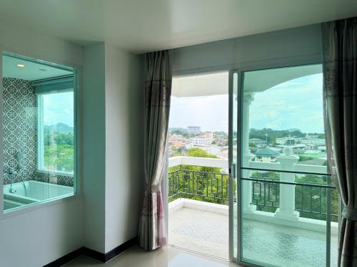 Μπαλκόνι ή βεράντα στο Grand Supicha City Hotel - SHA Plus