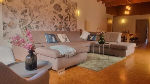 Χώρος καθιστικού στο Ferienwohnung Stützenmühle