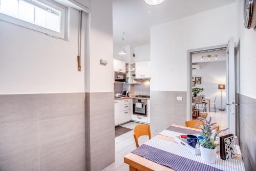 Vaticanum Modern & Family Apartment