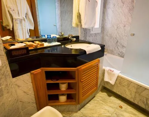 The Marbella Heights Boutique Hotel photo 28