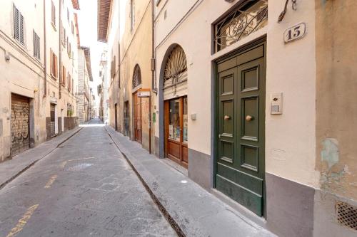 Pepe Apartment by Mamo Florence