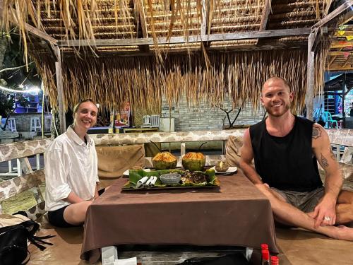 Tetamu yang menginap di Gita Gili Bungalow