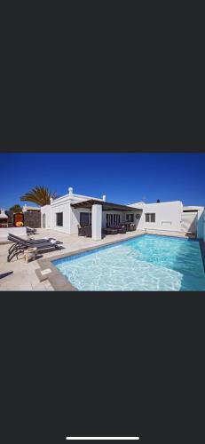 Casa Lucie Luxury 3 Bed detached villa in Los Mojones PDC