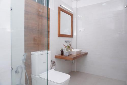 Un baño de SURF UNA BEACH HOTEL