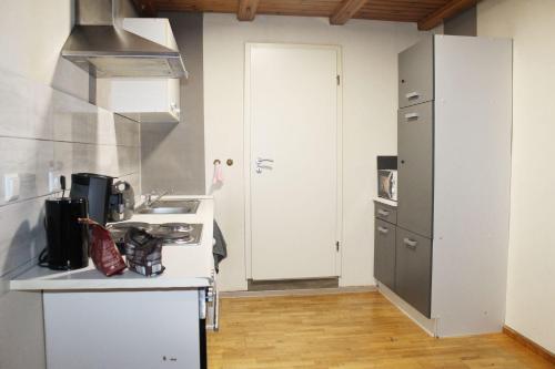 Η κουζίνα ή μικρή κουζίνα στο Fully equipped Apartments