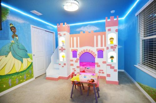 Star Wars Moana Princess Mario Avatar Near Disney photo 18