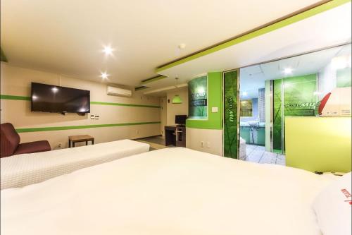 MU HOTEL – عکس‌ها 2