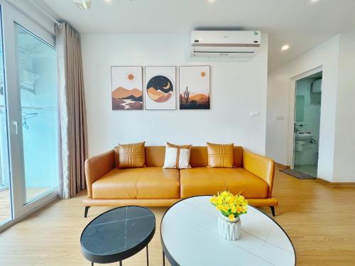 Khu vực ghế ngồi tại HaLong Luxury Apartment