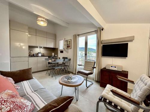 Sainte-Maxime: Appart T2 lumineux, 3-4 pers, parking privatif - FR-1-226-530