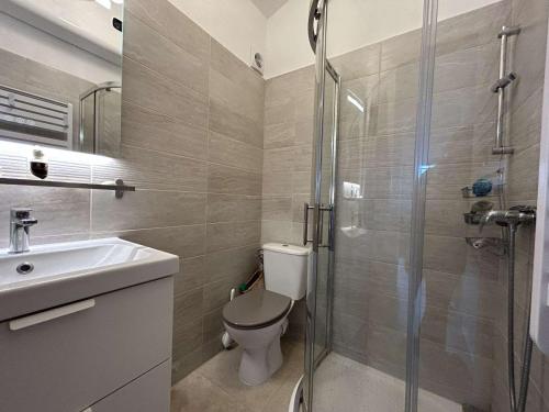 Koupelna v ubytování Appartement Sainte-Maxime, 2 pièces, 4 personnes - FR-1-226-530
