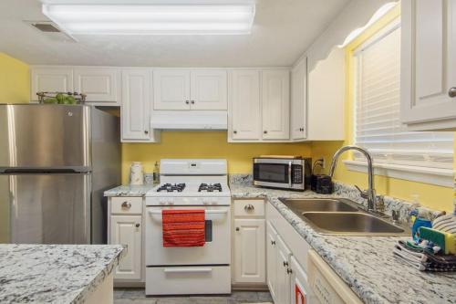 Kimberly Villa photo 11