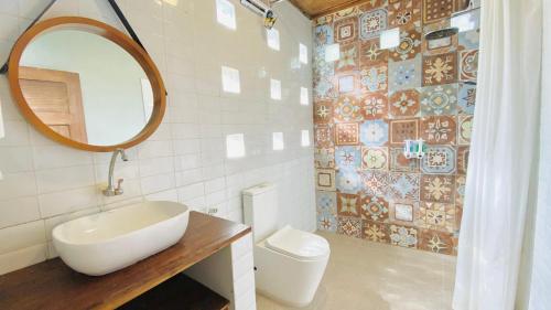 Koupelna v ubytování Sampai Villa Antapura