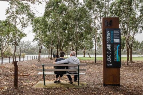 Gallery image of Long Island Retreat II (by the river with wi-fi) in Murray Bridge