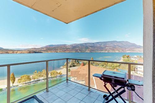 Sunset Waterfront Resort #1306 – Photos 3