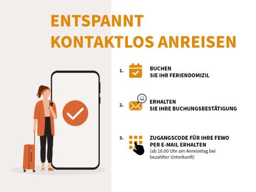 ツィングストにあるAparthotel Zingstのスマートフォンの横に立つ女性