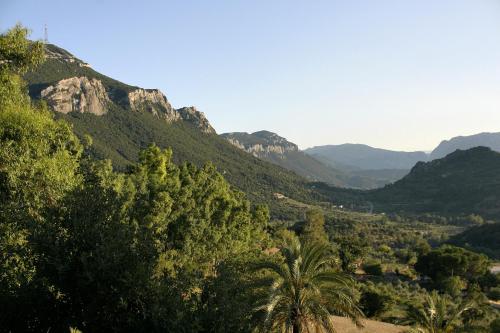 Vista general de una montaña o vista desde el bed & breakfast 