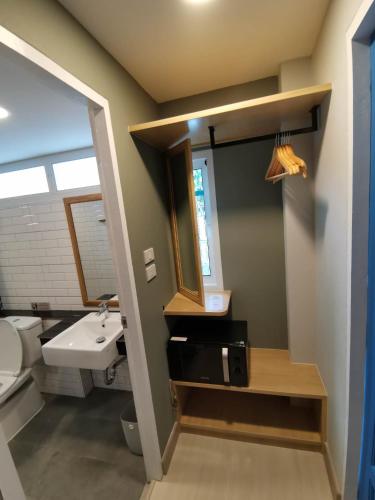 Ένα μπάνιο στο Soi9 poshtel