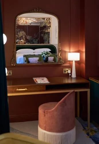 The Capital Hotel, Apartments & Townhouse - Small Luxury Hotels of The World photo 19