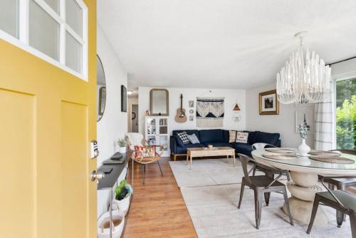 Galeriebild der Unterkunft Vancouver Escape, Spacious 3-Bdrm Private Home in Vancouver