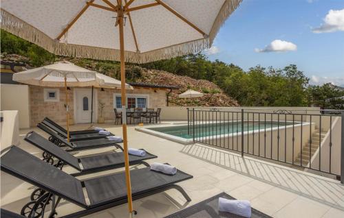 Gorgeous Home In Dramalj With Wifi