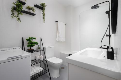 Central Studio Apartment