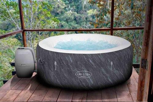 Encantadora Cabaña cerca a Cali jacuzzi smart tv