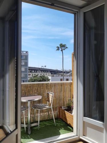 Nice Centre STUDIO avec BALCON