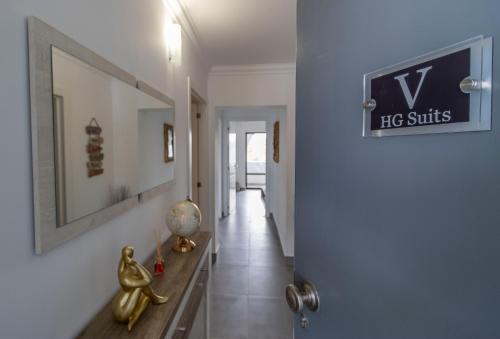 Φωτογραφία από το άλμπουμ του 3 Minutes TO THE BEACH, 2 BEDROOM AMAZING APT WITH BALCONY, BBQ GRILL AND POOL σε Sagres