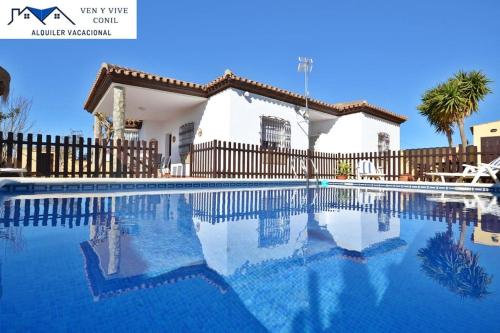 Chalet con Piscina privada en Conil