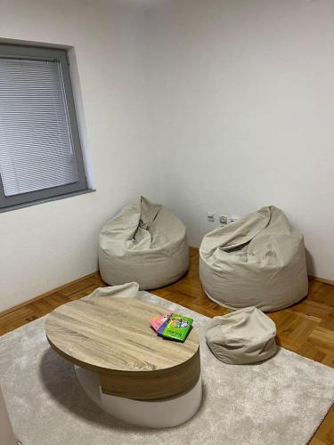 Gallery image of Luxury apartment in Bitola