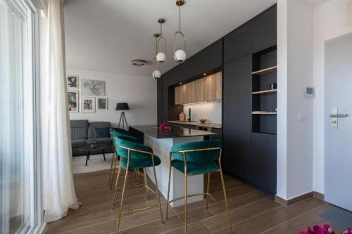 Apartments with parking space Zadar - 21919