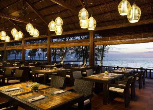 Εστιατόριο ή άλλο μέρος για φαγητό στο NBC Cam Bình Resort