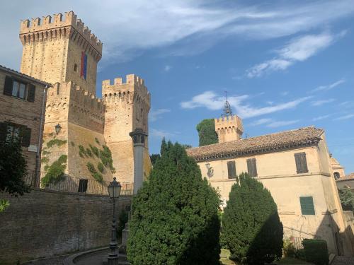Imagen de la galería de Gastronomic B&B CarloCarla, en Monte San Pietrangeli