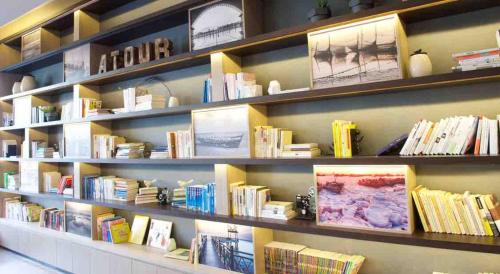 Gallery image of Atour Hotel Yantai Golden Beach in Yantai