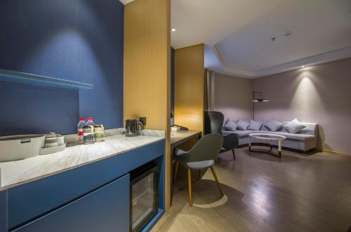 Χώρος καθιστικού στο Atour Hotel Shenzhen Nanshan Shekou