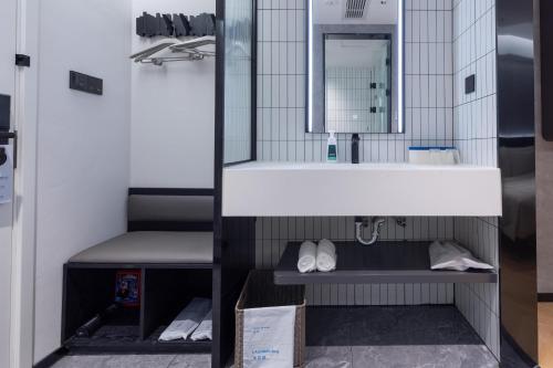 Ein Badezimmer in der Unterkunft Atour Light Hotel Fuzhou Sanfang Qixiang