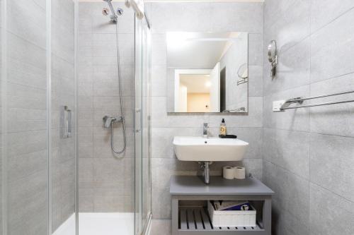 A bathroom at INSIDEHOME Apartments - La Casita de Montse