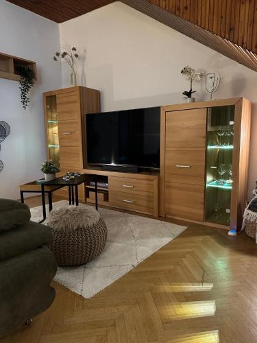 Gallery image of Maksimirhouse in Zagreb