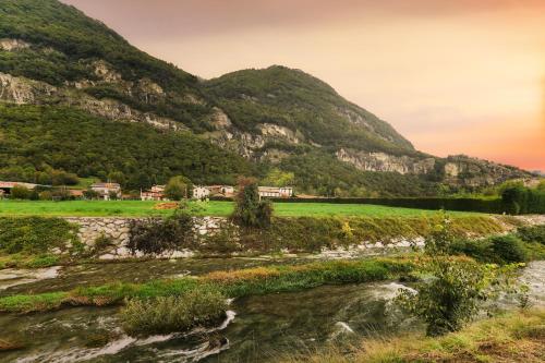 a view of a valley with mountains in the background at B&Bike Como Lake in Castelmarte