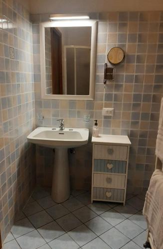 Ένα μπάνιο στο Residenza Erbaluna