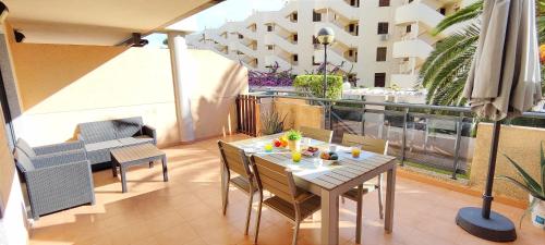 Apartamento Jacaranda by DENIA COSTA