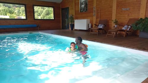 Gallery image of Les Chalets du Lac Belcaire in Belcaire