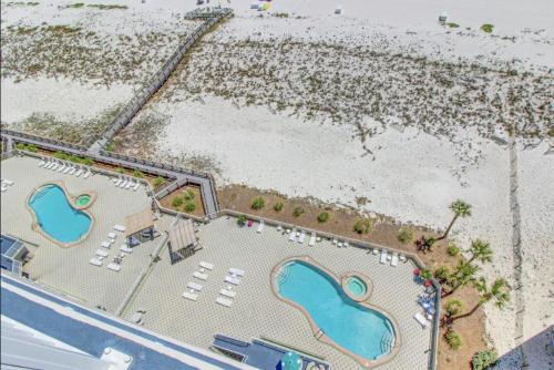 Πισίνα στο ή κοντά στο Sea Salt Villa condo