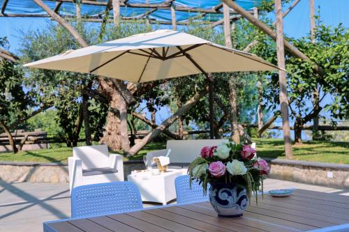 Vườn quanh Villa Italia Sorrento