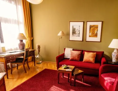 Louisa's Place photo 11