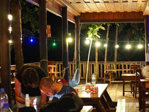 Ресторан / где поесть в Coconutbeach Bungalows