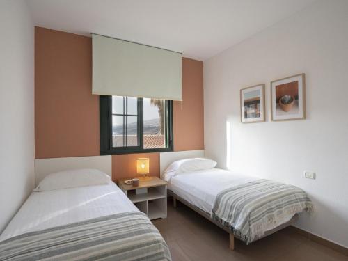 1 Bellamar bright apartment La Caleta