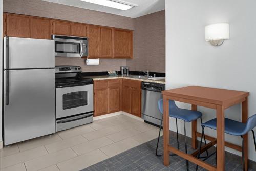 Residence Inn by Marriott San Diego Downtown Image