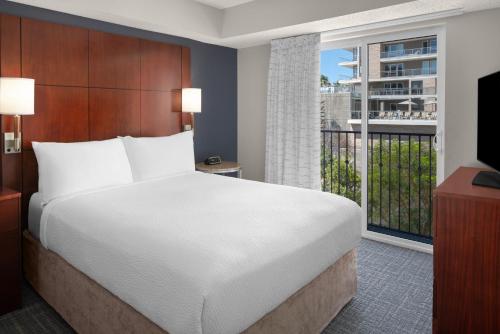 Residence Inn by Marriott San Diego Downtown Image